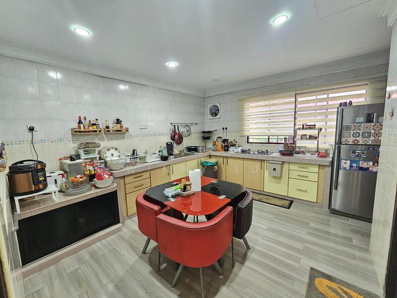 Bukit Jelutong untuk Untuk Dijual - RM 820,000, Mac 2026 - Kitchen - PropertyGuru.com.my