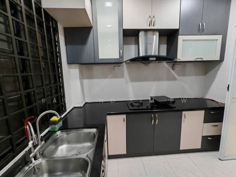 Condominium for Sale at Cheng Heights - Raymond Lim PW - Kitchen - PropertyGuru.com.my