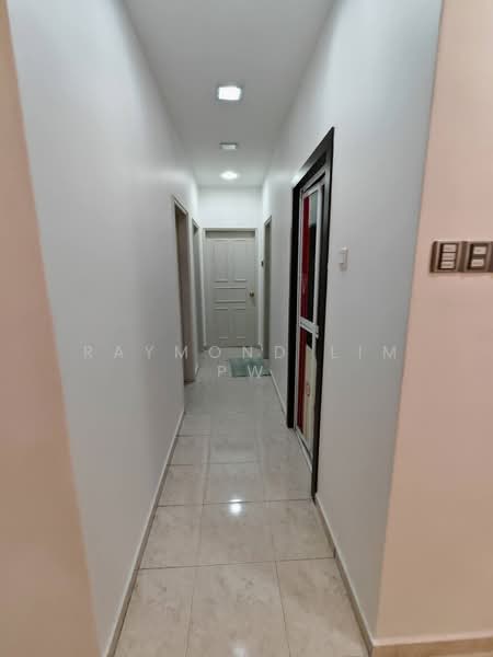 Condominium for Sale at Cheng Heights - Raymond Lim PW - Corridor - PropertyGuru.com.my