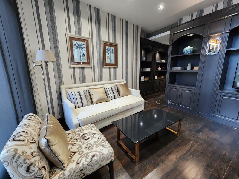 Director Room guest area