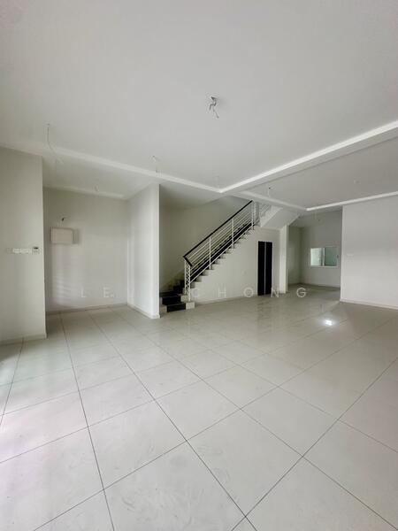 2-storey Terraced House for Sale in Seri Beringin (Lahat) - Levi Chong - Interior - PropertyGuru.com.my