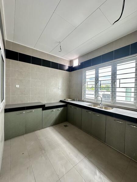 2-storey Terraced House for Sale in Seri Beringin (Lahat) - Levi Chong - Kitchen - PropertyGuru.com.my