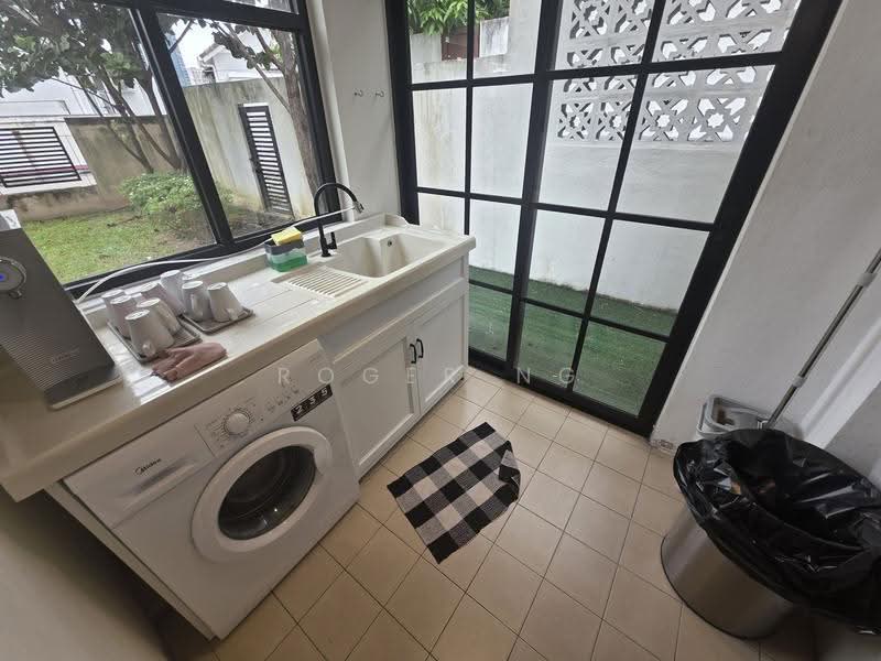 Rumah Teres 2-Tingkat untuk Dijual di Alam Nusantara (Setia Alam) - Roger Ng - PropertyGuru.com.my