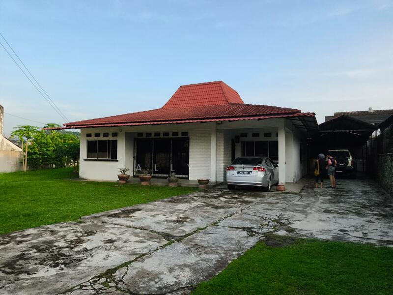 For Sale - Taman Pelangi