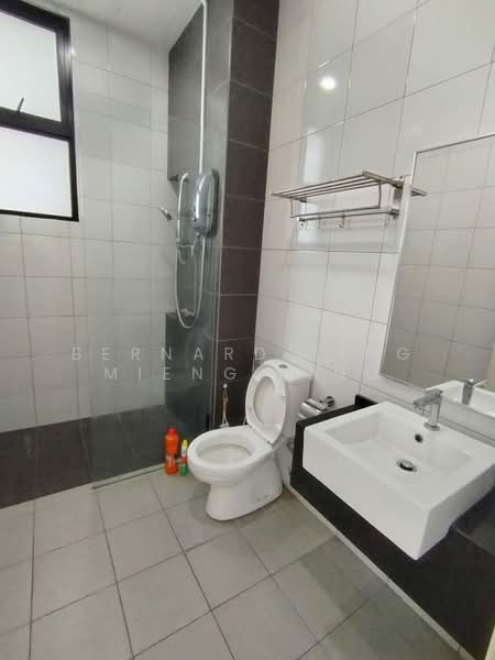 Condominium for Rent at Evoke Residence - Bernard Ting Mieng Ling - Bathroom - PropertyGuru.com.my
