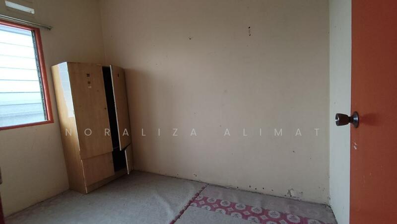 Rumah Teres untuk Dijual di Taman Banang Jaya (Batu Pahat) - Noraliza Alimat - Interior - PropertyGuru.com.my