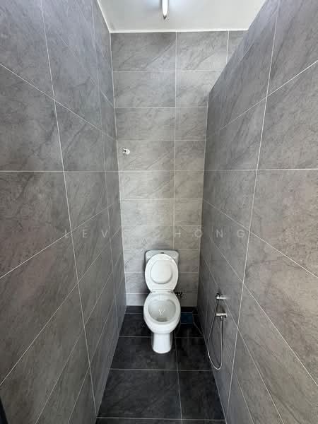 Semi-D Factory for Sale in Gopeng (Perak) - Levi Chong - Bathroom - PropertyGuru.com.my