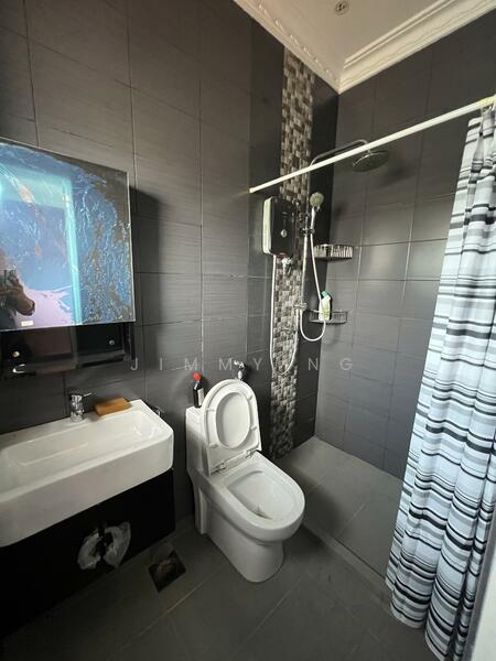 2-storey Terraced House for Sale in Bandar Mahkota Cheras (Cheras) - Jimmy Ng - Bathroom - PropertyGuru.com.my