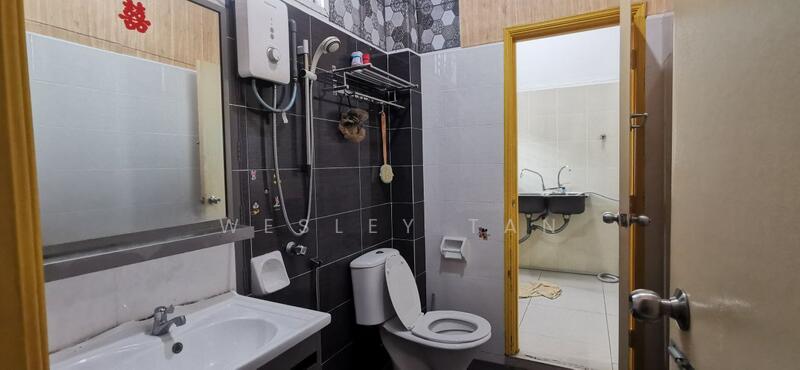2-storey Terraced House for Sale in Taman Paya Rumput Utama (Paya Rumput) - Wesley Tan - Bathroom - PropertyGuru.com.my