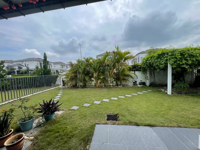 Rumah Berkembar untuk Dijual di Puncak Alam (Selangor) - Irene Tiong - Exterior - PropertyGuru.com.my