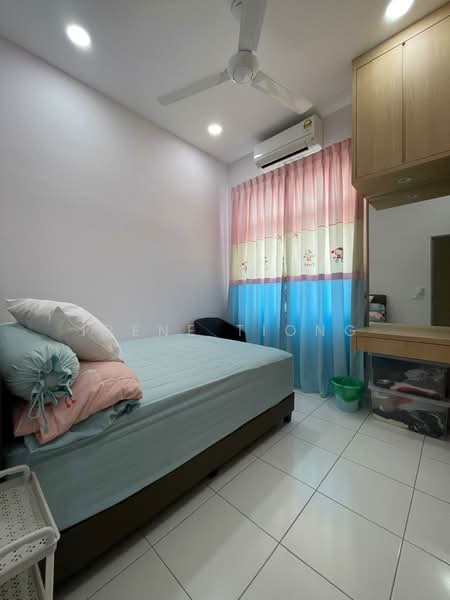 Rumah Berkembar untuk Dijual di Puncak Alam (Selangor) - Irene Tiong - Bedroom - PropertyGuru.com.my