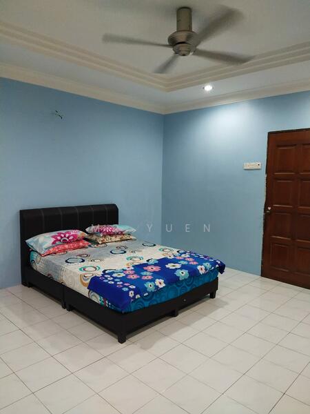 Rumah Teres 2-Tingkat untuk Disewa di Taman Perpaduan (Tambun) - Mr Yuen - Bedroom - PropertyGuru.com.my
