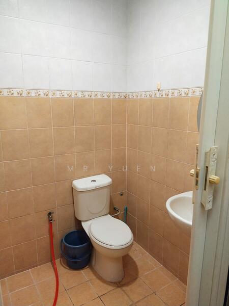Rumah Teres 2-Tingkat untuk Disewa di Taman Perpaduan (Tambun) - Mr Yuen - Bathroom - PropertyGuru.com.my