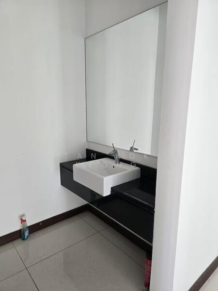 Rumah Berkembar untuk Dijual di Sunway Montana (Setapak) - Enrico Tan - Bathroom - PropertyGuru.com.my