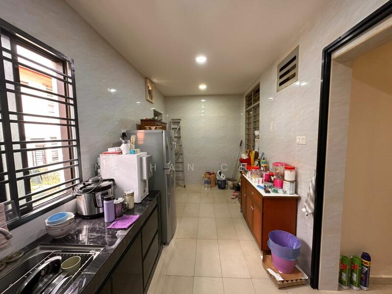 2-storey Terraced House for Sale in Bandar Nusa Jaya (Iskandar Puteri (Nusajaya)) - Nathan Chan - Kitchen - PropertyGuru.com.my