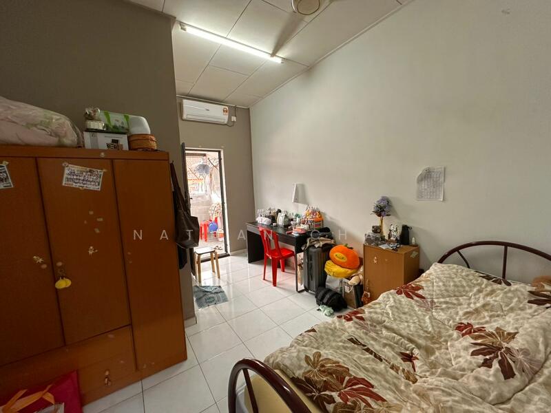 2-storey Terraced House for Sale in Bandar Nusa Jaya (Iskandar Puteri (Nusajaya)) - Nathan Chan - Bedroom - PropertyGuru.com.my