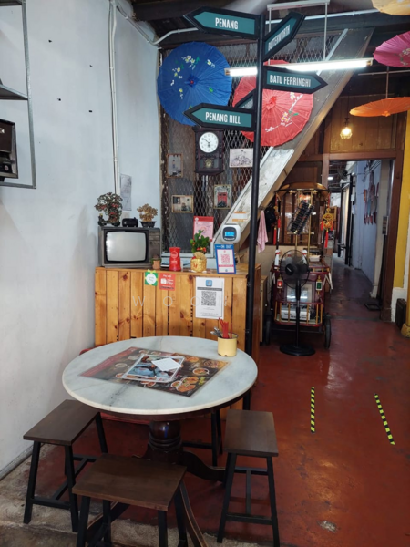 Shop for Rent in Melaka City (Melaka) - Woon . - Interior - PropertyGuru.com.my