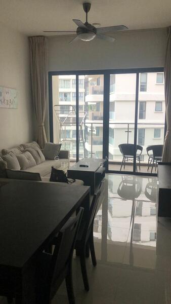 Condominium for Sale at Bay Point @ Country Garden Danga Bay - Gyden Heng - Living Room - PropertyGuru.com.my
