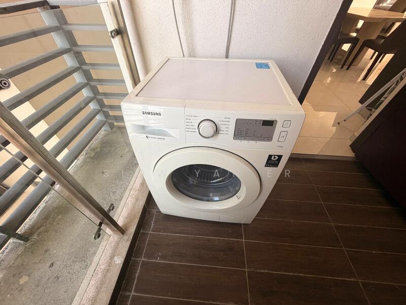 Condominium for Rent at Royal Strand @ Country Garden Danga Bay - Siow Yan Er - Balcony - PropertyGuru.com.my