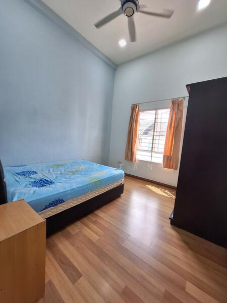 Bayan Villa, Seri Kembangan untuk Untuk Disewa - RM 1,700 /bulan, Feb 2026 - Bedroom - PropertyGuru.com.my