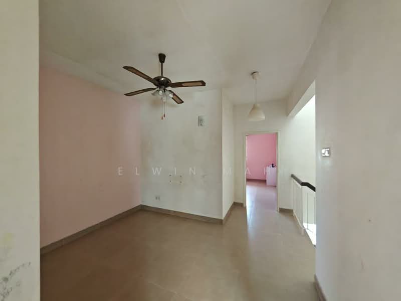 Rumah Teres 2 Tingkat untuk Dijual di Kota Emerald (Rawang) - Elwin Mah - Interior - PropertyGuru.com.my
