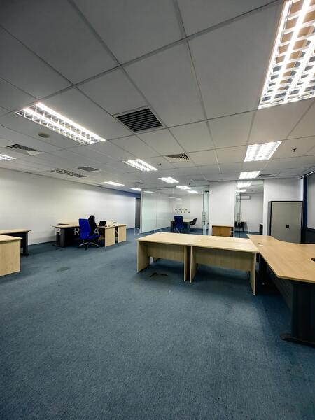 Pejabat untuk Disewa di KL City Centre (Kuala Lumpur) - Brandon Lee - Interior - PropertyGuru.com.my