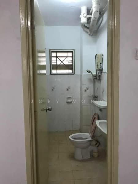 Apartment for Rent at Sri Penaga - Joey Wong - Bathroom - PropertyGuru.com.my