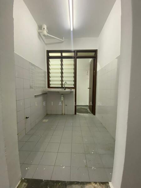 Apartment for Sale at Pangsapuri Seri Mutiara - Leia Lian - Kitchen - PropertyGuru.com.my