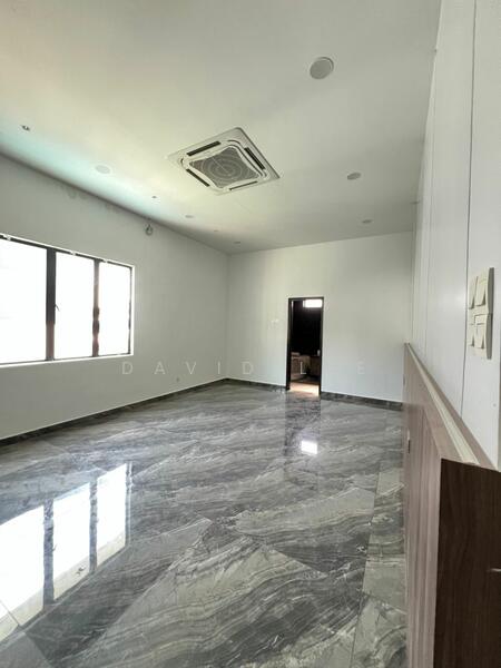 2Sty Semi-D with pool Taman Sinar Mahkota, Jalan Sinar Mahkota, Bandar Mahkota Cheras untuk Untuk Dijual - RM 2,000,000, Feb 2026 - Interior - PropertyGuru.com.my