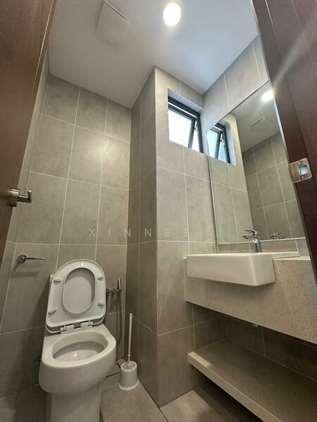Condominium for Rent at Queens Residences Q2 @ Queens Waterfront - Xinnee . - Bathroom - PropertyGuru.com.my
