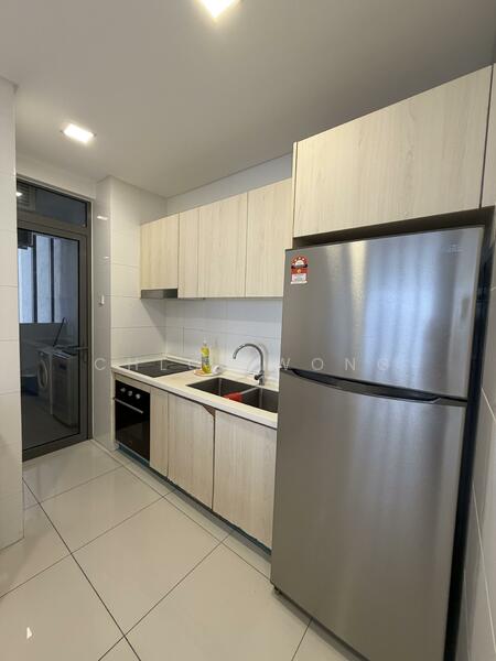 Kondominium untuk Disewa di Vivo Residential Suites - Chloe Wong - Kitchen - PropertyGuru.com.my