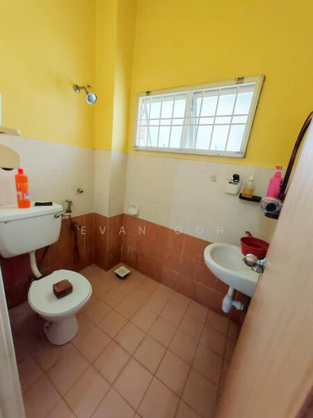 2-storey Terraced House for Sale in Puchong (Selangor) - Evan Goh - Bathroom - PropertyGuru.com.my