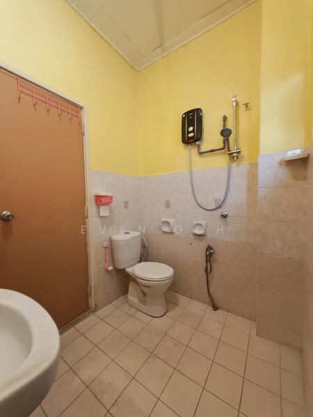 2-storey Terraced House for Sale in Puchong (Selangor) - Evan Goh - Bathroom - PropertyGuru.com.my