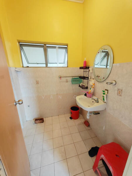 2-storey Terraced House for Sale in Puchong (Selangor) - Evan Goh - Bathroom - PropertyGuru.com.my