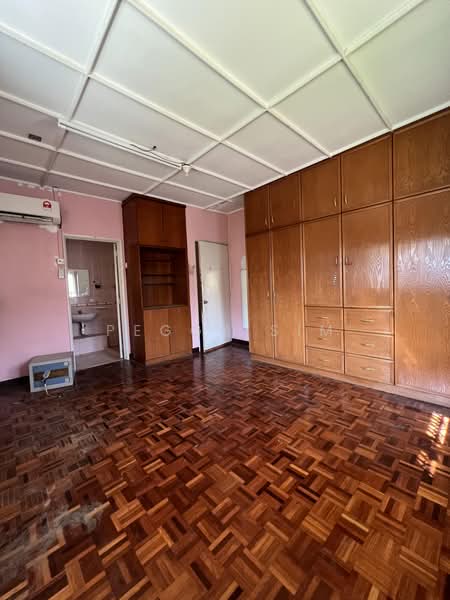 Rumah Teres 2 Tingkat untuk Dijual di SS14 (Subang Jaya) - Peggy Sim - Bedroom - PropertyGuru.com.my