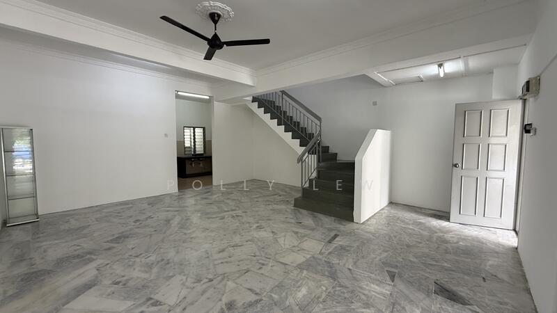 Rumah Teres 2-Tingkat untuk Dijual di Bandar Mahkota Cheras (Cheras) - Polly Lew - Living Room - PropertyGuru.com.my