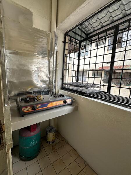 For Rent - Makmur Apartment