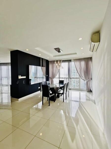 Kondominium untuk Dijual di Gurney Paragon - Jeffrey Yeoh - Dining Room - PropertyGuru.com.my