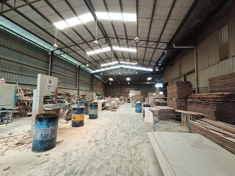 Untuk Dijual - Kawasan Perindustrian Bukit Rambai