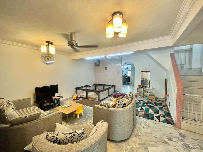 Renovated 2 Storey Terrace @ Taman Pinggiran, Batu Caves untuk Untuk Dijual - RM 620,000, Feb 2026 - PropertyGuru.com.my