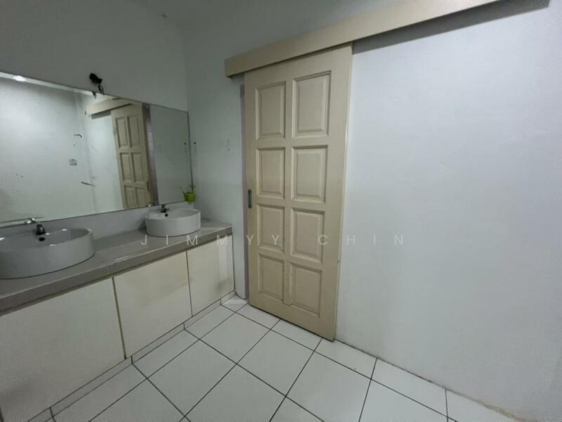 For Rent - Sunny Hill