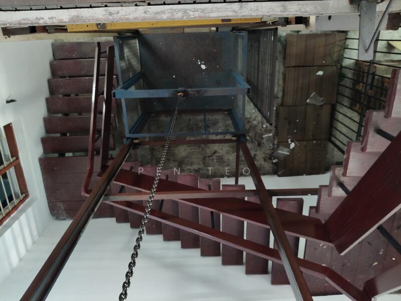 2 Units Connecting 2 Storey Terrace Shophouse, Georgetown, Penang. untuk Untuk Dijual - RM 5,500,000, Feb 2026 - A Cargo Lift - PropertyGuru.com.my