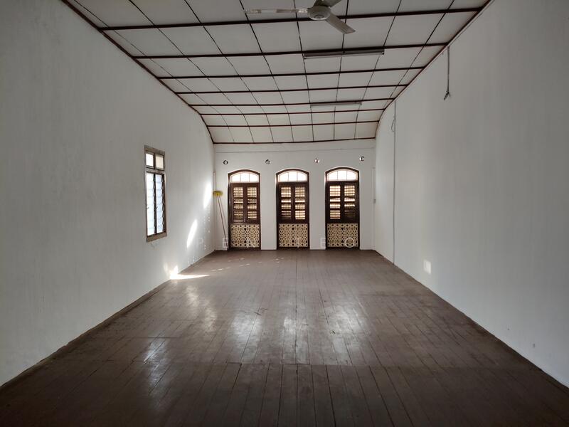 2 Units Connecting 2 Storey Terrace Shophouse, Georgetown, Penang. untuk Untuk Dijual - RM 5,500,000, Feb 2026 - (A) 1st Floor Front Part - PropertyGuru.com.my