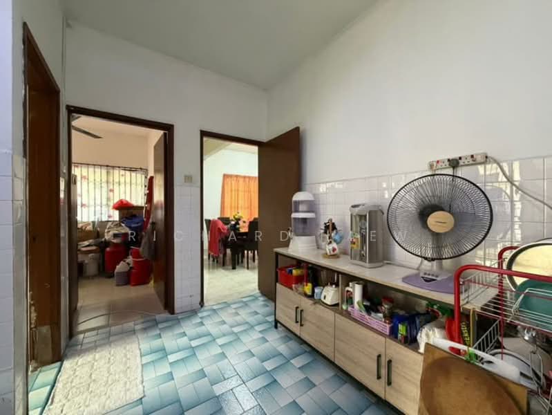2-storey Terraced House for Sale in Taman Mayang (Petaling Jaya) - Richard Liew - Corridor - PropertyGuru.com.my