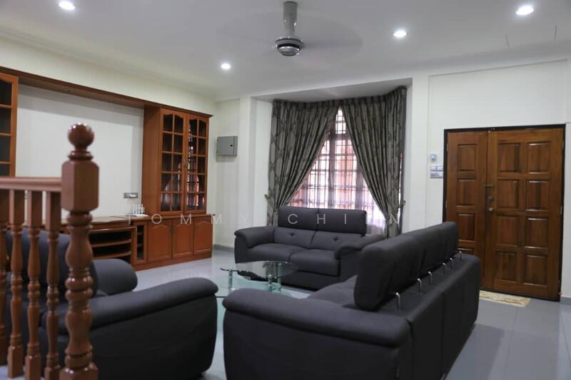 2-storey Terraced House for Sale in Bandar Sungai Long (Selangor) - TOMMY CHIENG - Living Room - PropertyGuru.com.my