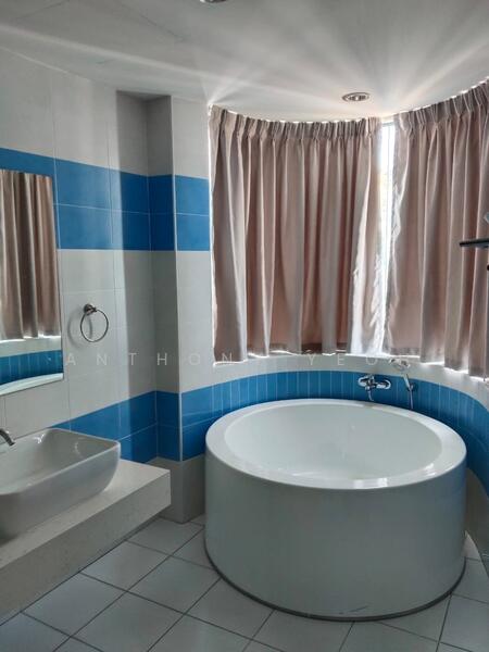 For Rent - Silverton Condominium