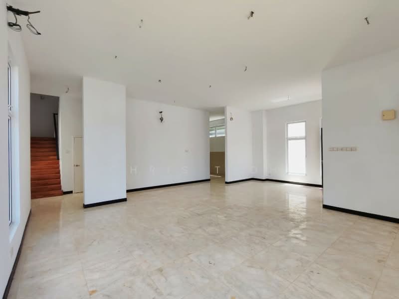 Rumah Banglo untuk Dijual di Batu Ferringhi (Penang) - Chris Teoh - Living Room - PropertyGuru.com.my