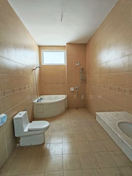 Rumah Banglo untuk Dijual di Batu Ferringhi (Penang) - Chris Teoh - Bathroom - PropertyGuru.com.my