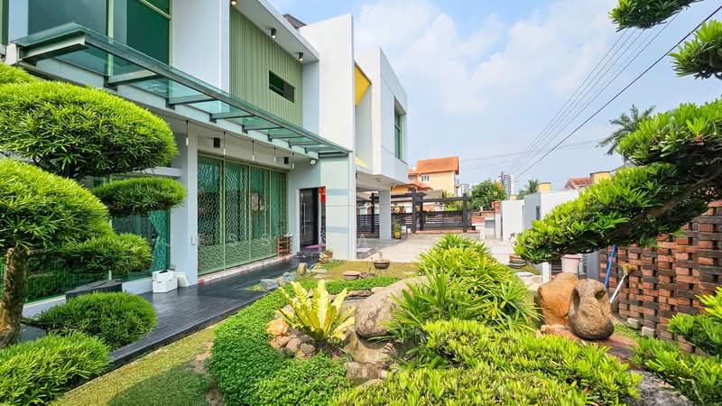 Bungalow for Sale in Subang Jaya (Selangor) - Jessica Tong - Exterior - PropertyGuru.com.my