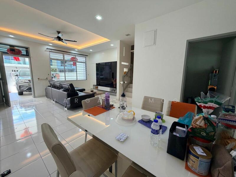 2-storey Terraced House for Sale in Setia Tropika (Johor Bahru) - Margaret Moo - Living Room - PropertyGuru.com.my